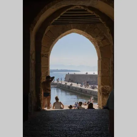Lejlighed Nobiliare Design A 2 Passi Dal Mare *